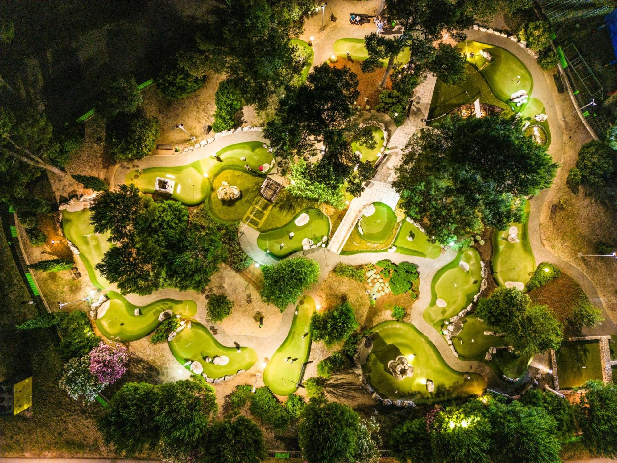 Zaton Holiday Resort Mobile Homes นิน ภายนอก รูปภาพ